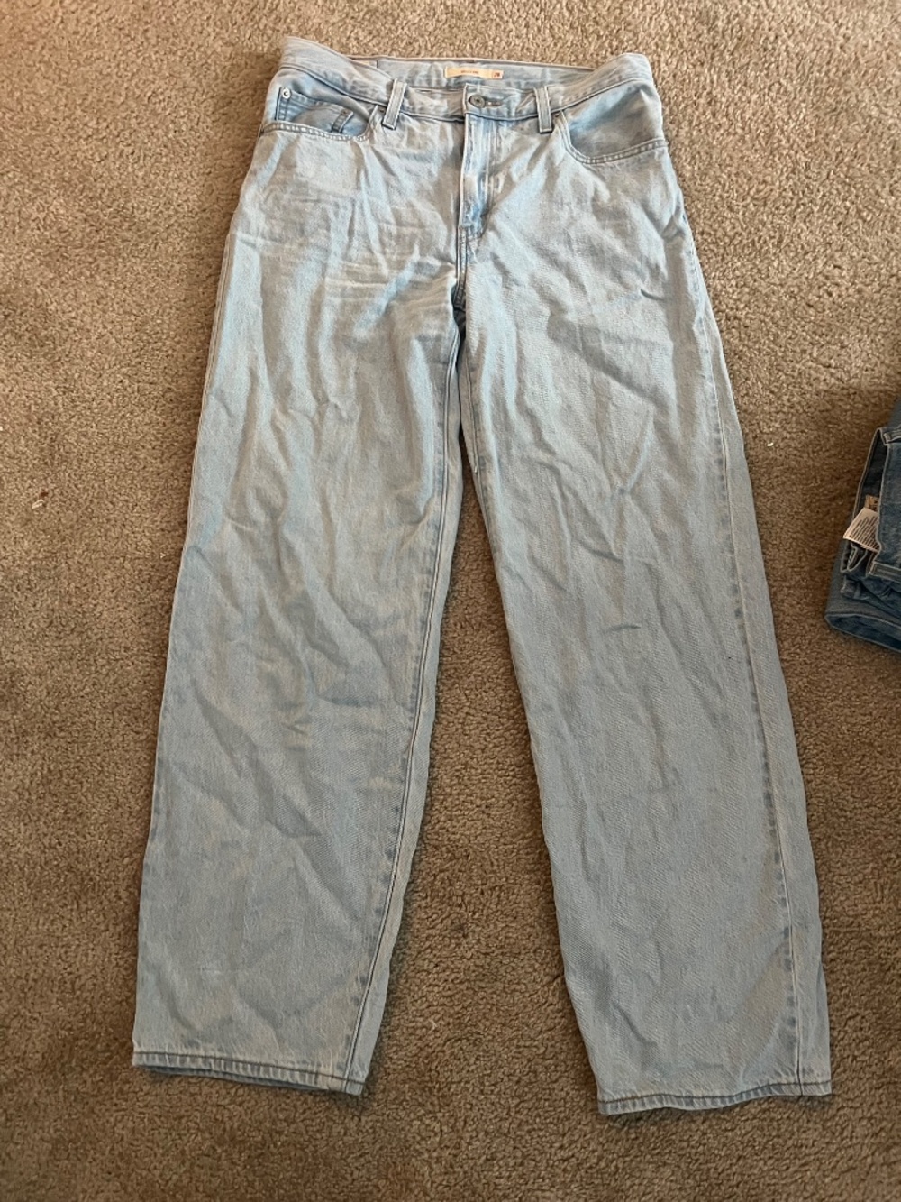 Levi's Baggy Dad Jeans Fan-Flare Light Wash - Picture 3 of 5